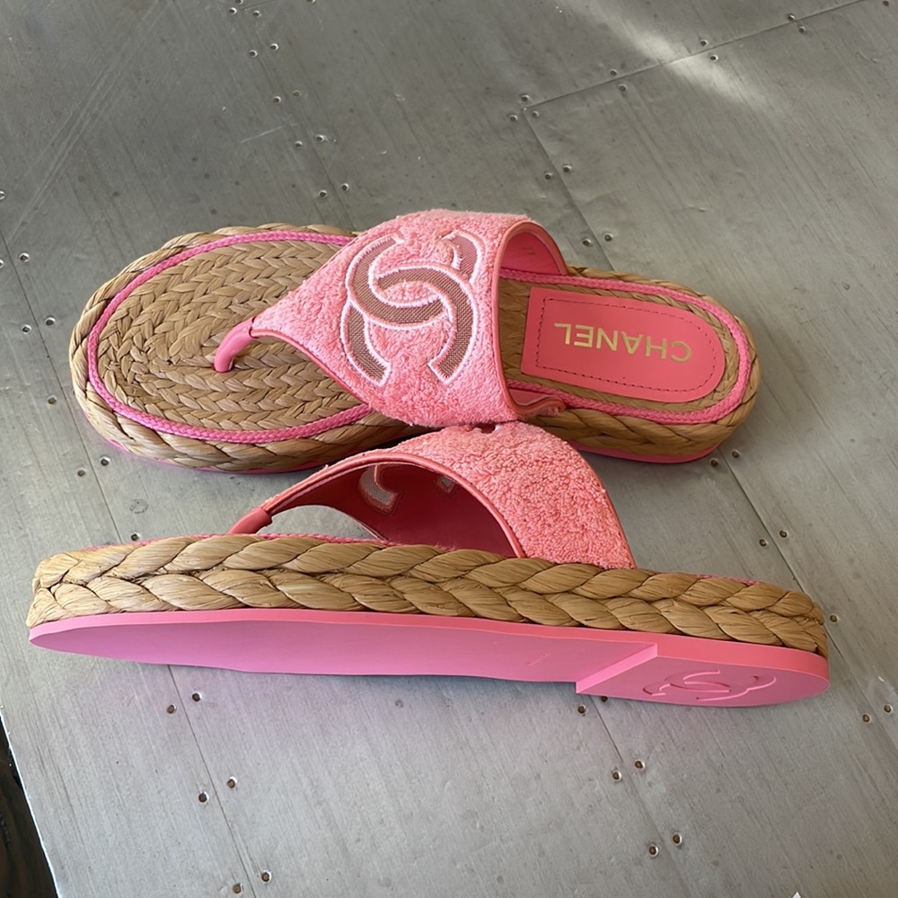 Chanel pink coral terry thong sandal flats woven braided raffia sz 39 - Picture 6 of 11